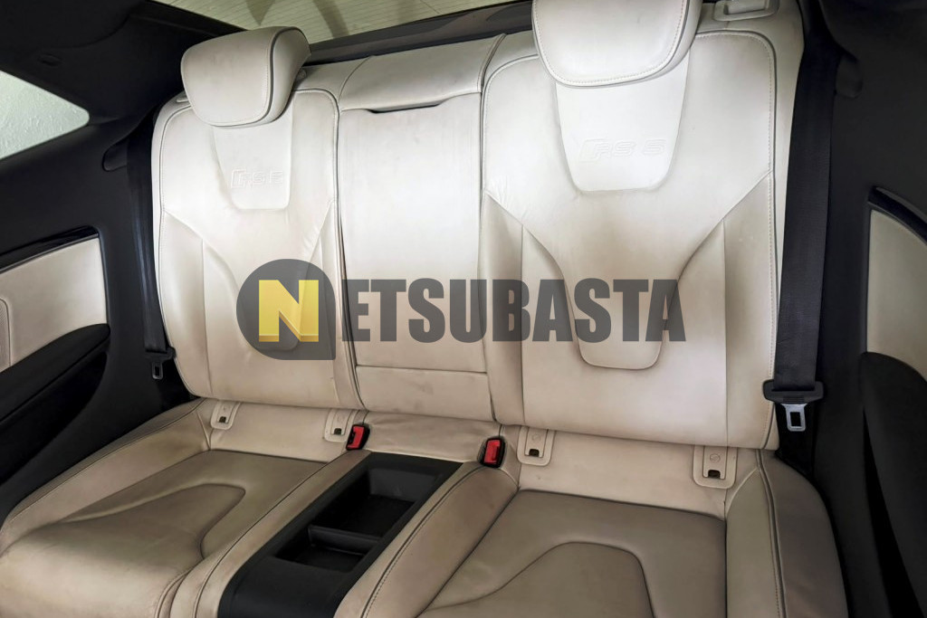 Audi RS 5 Coupe 4.2 FSI quattro S Tronic 2011