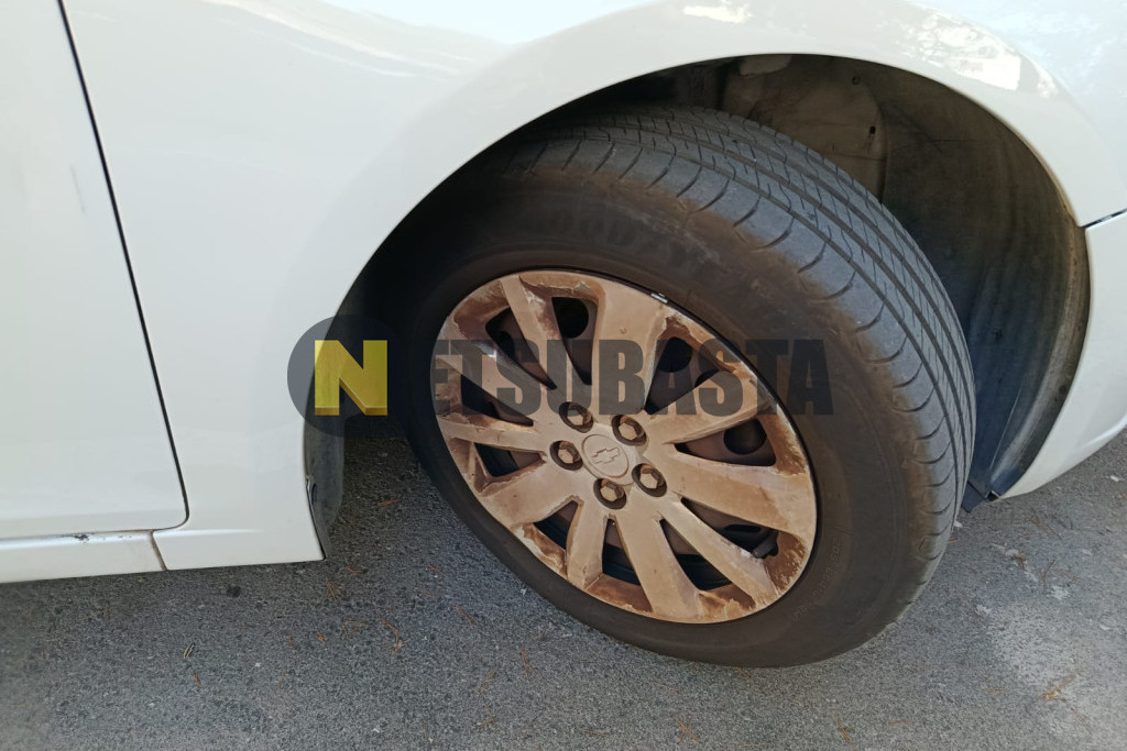 Chevrolet Cruze 1.6 2012