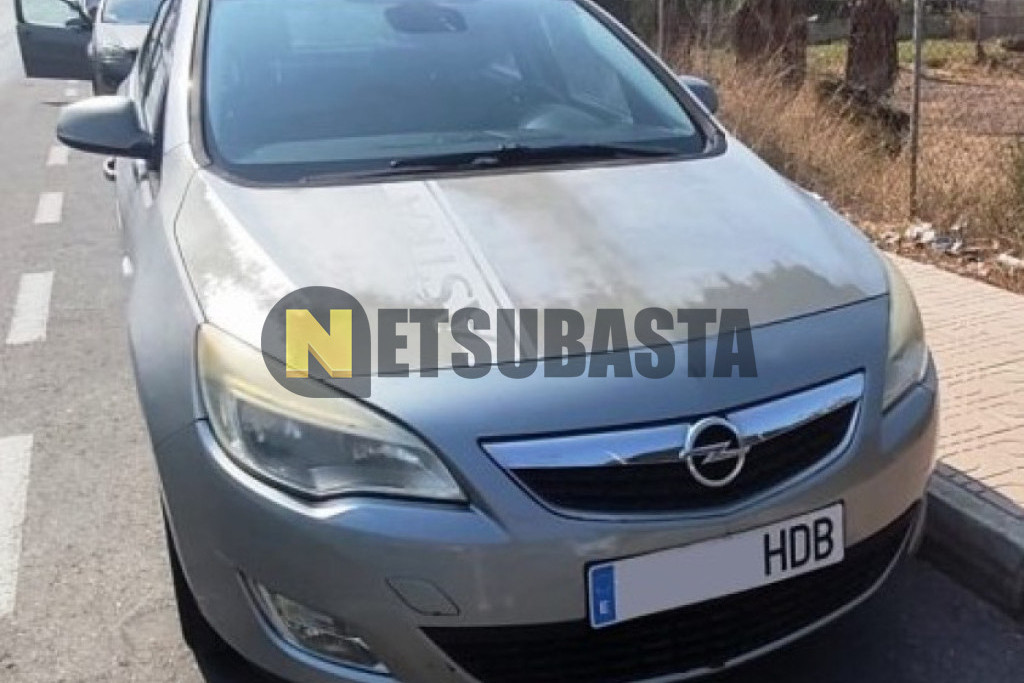 Opel Astra 1.7 CDTi 2011