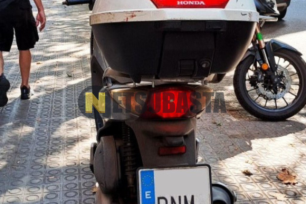Honda SCOOPY SH125 2005