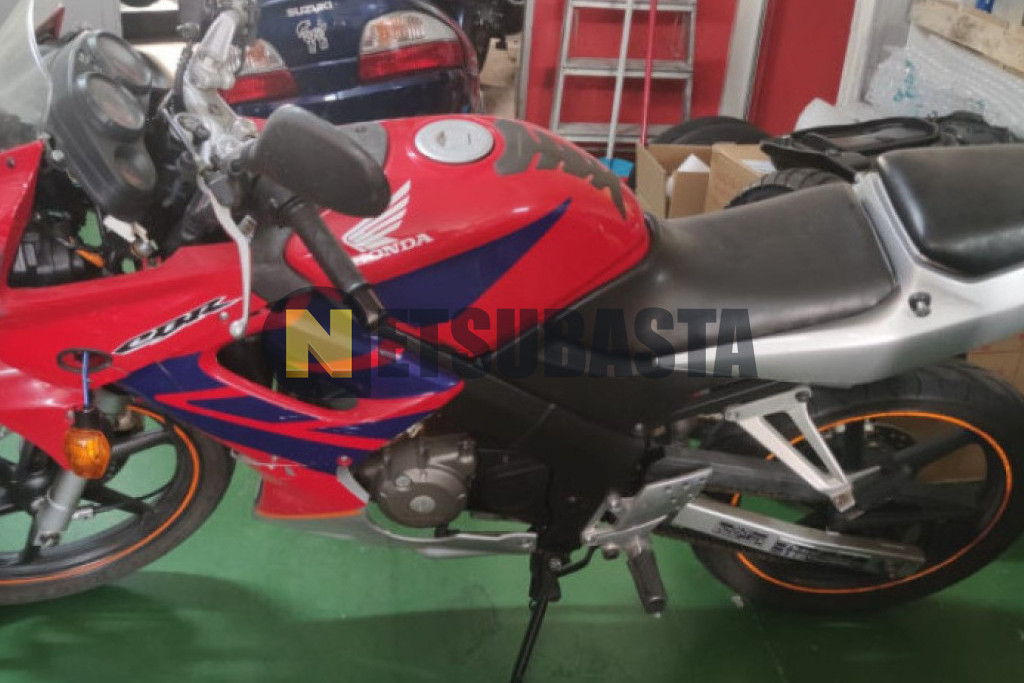 Honda CBR 125R 2006