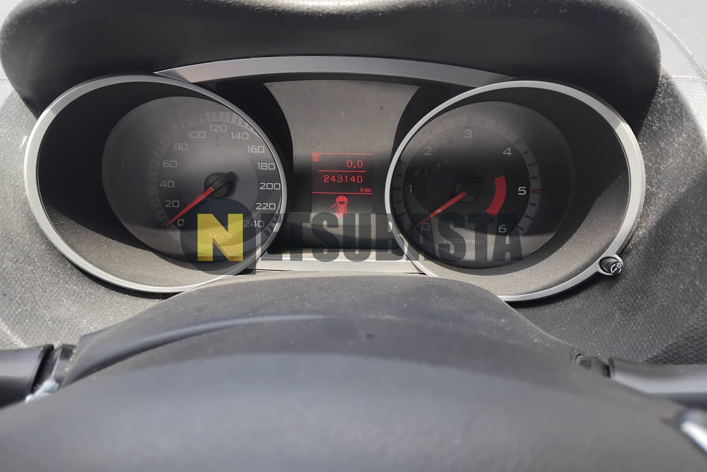 Peugeot 4007 2.2 HDi 2009