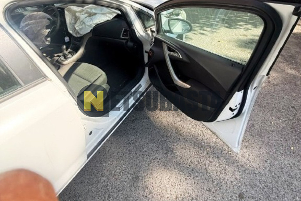 Opel Astra 1.7 CDTi 2011