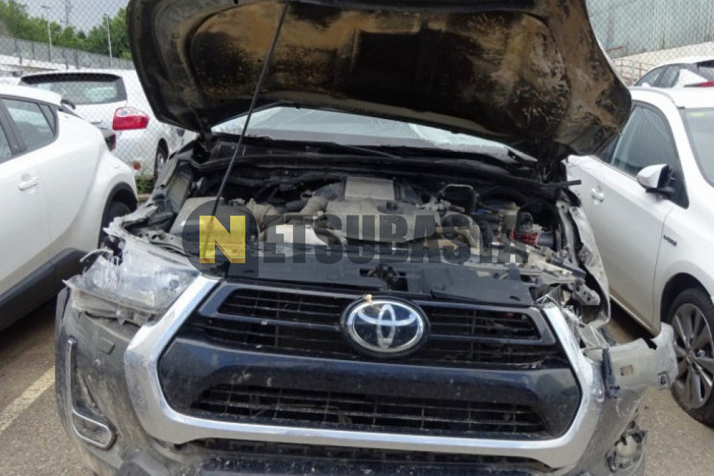 Toyota Hilux Doble Cabina VXL 2.8D AT 2025