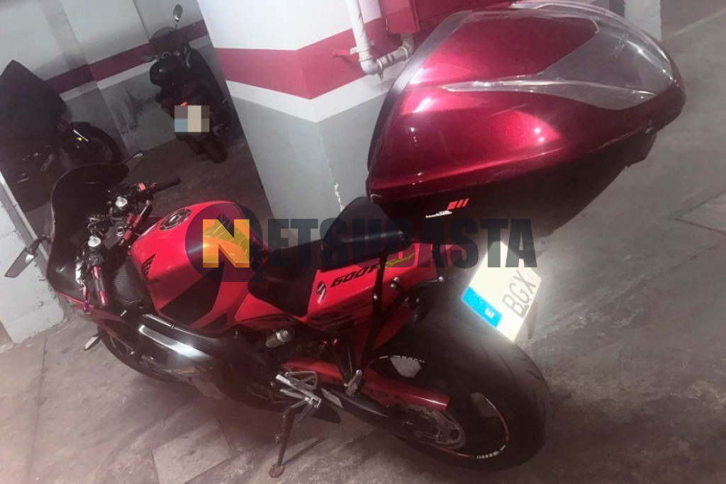 Honda CBR 600 F 2001