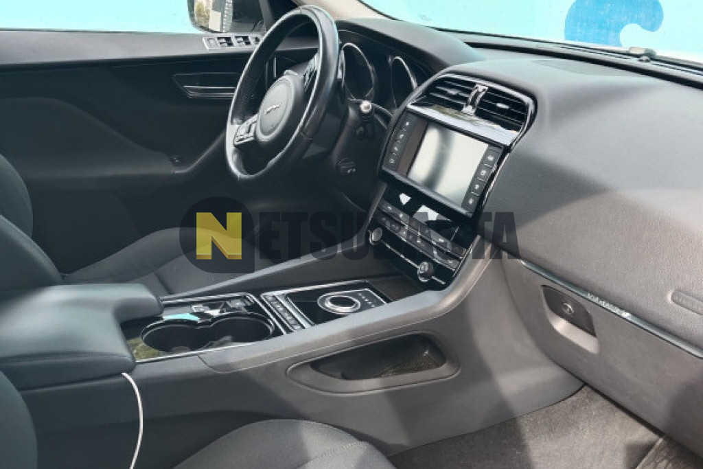 Jaguar F-Pace 2.0 i4D RWD Auto. 2017