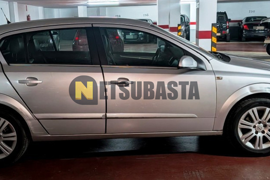 Opel Astra 1.6 2009