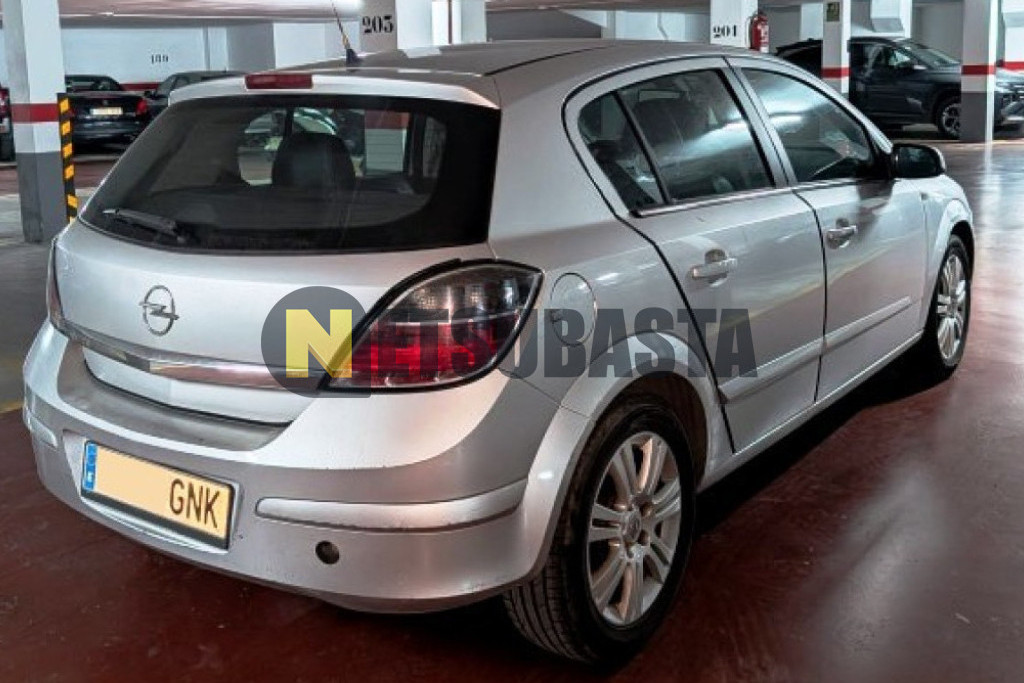 Opel Astra 1.6 2009