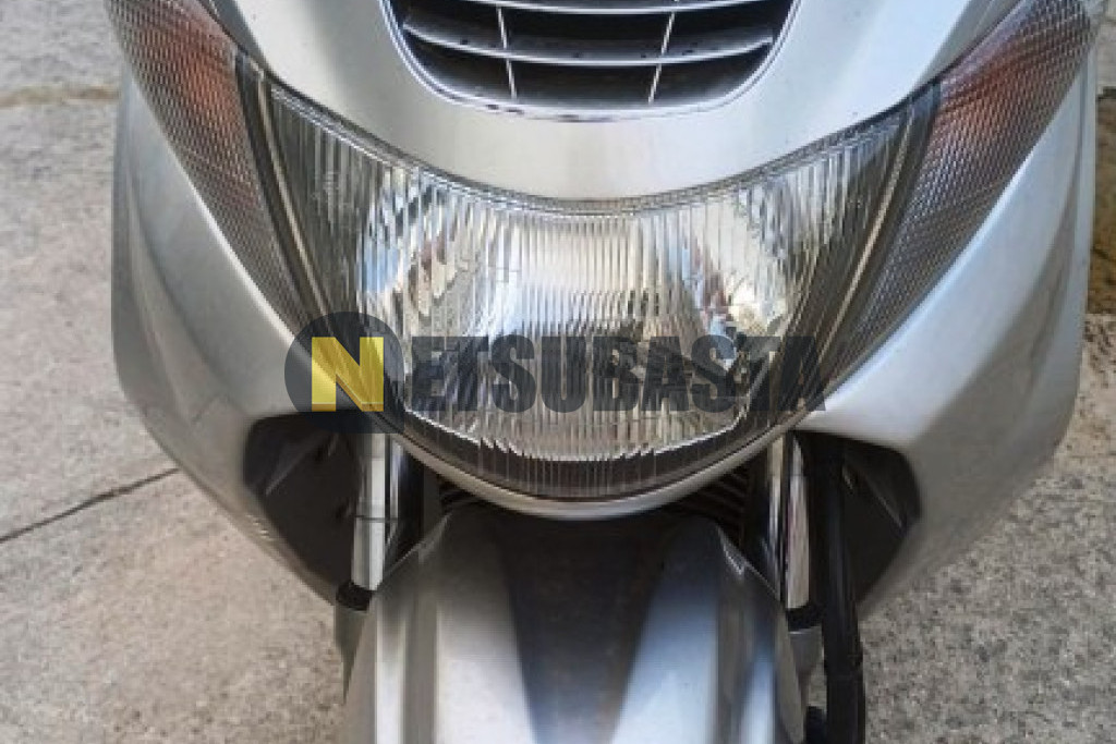 Suzuki Burgman 250 AN 2002