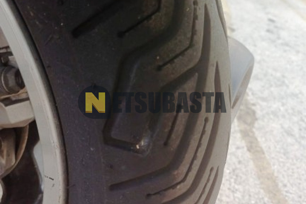 Suzuki Burgman 250 AN 2002