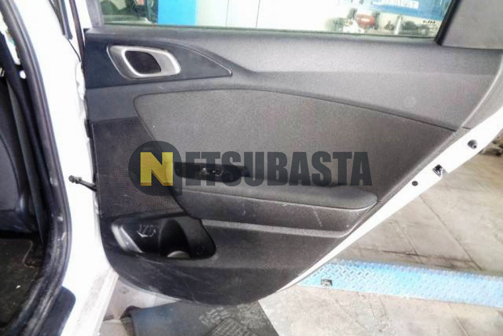 Kia Ceed Tourer 1.6 CRDi MHEV 2023