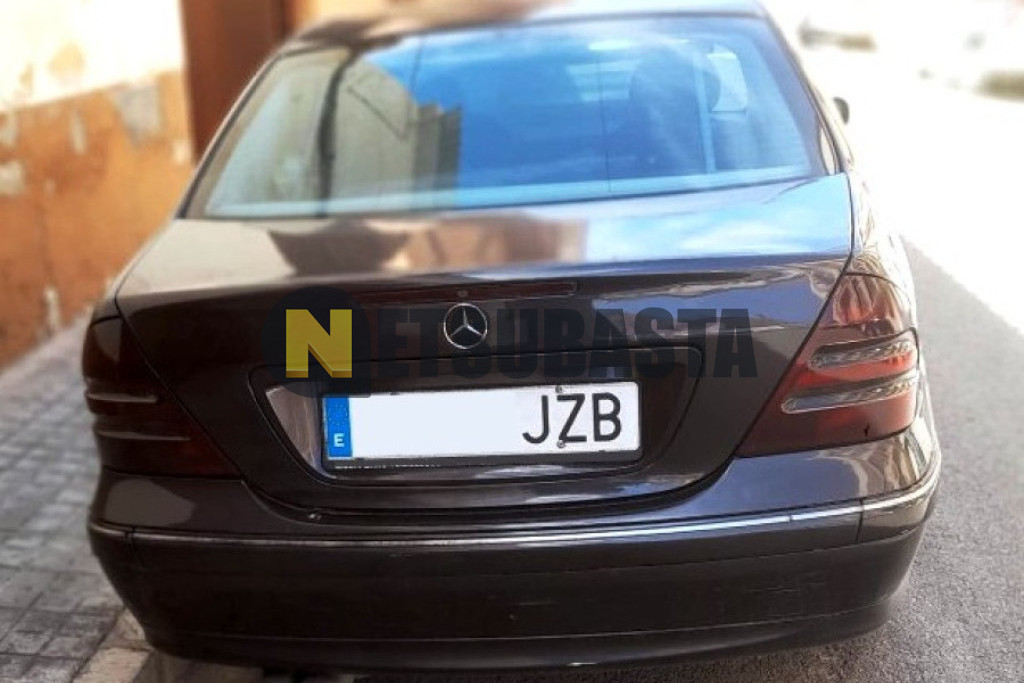 Mercedes-Benz C 270 CDI Aut. 2001