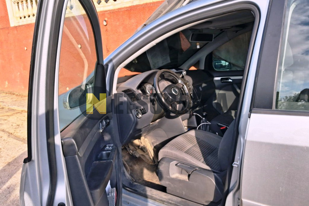 Volkswagen Touran 1.6 FSI 2005