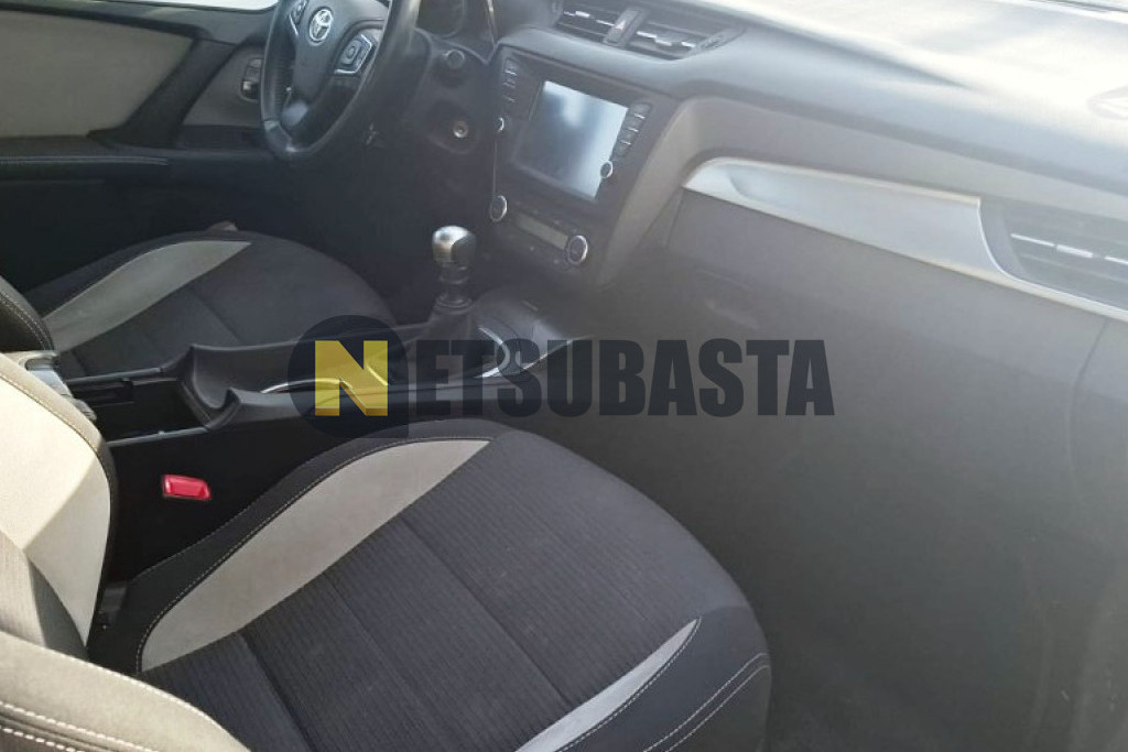 Toyota Avensis 2.0 150D 2015