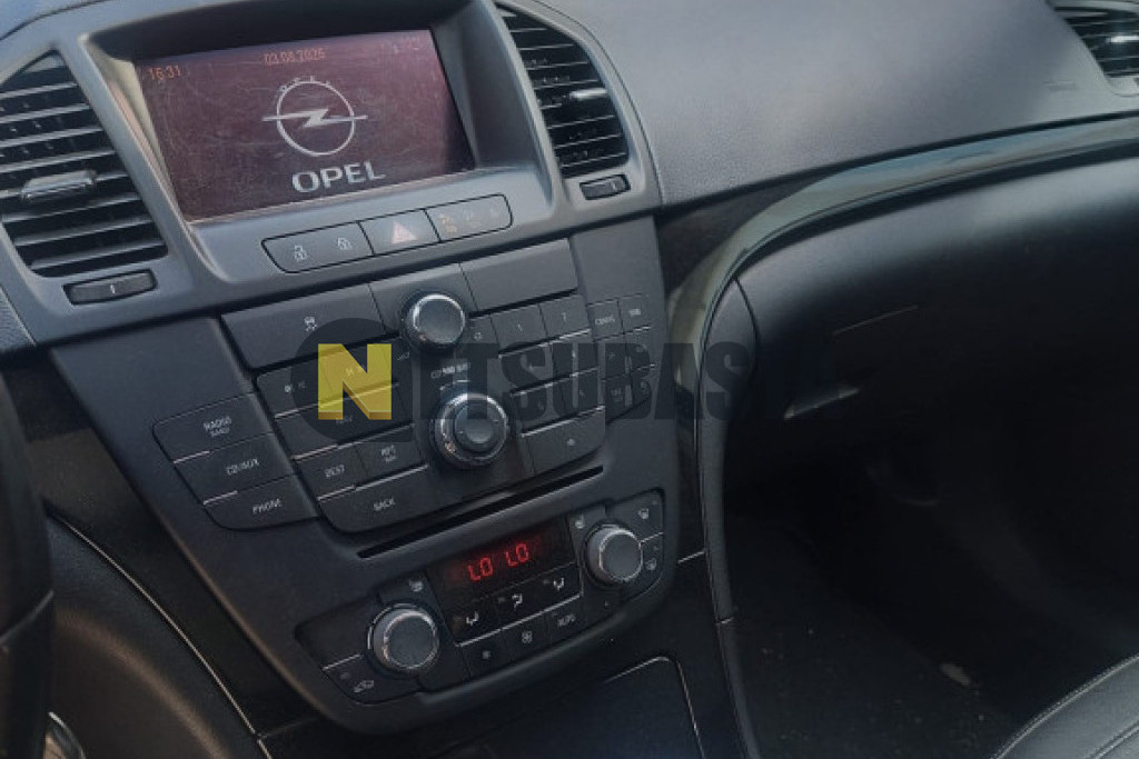 Opel Insignia Sports Tourer 2.0 CDTI 2010