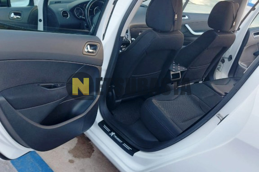 Peugeot 308 1.6 HDi 2013