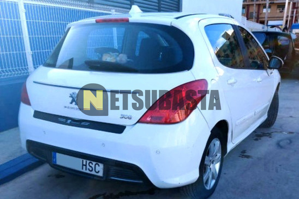 Peugeot 308 1.6 HDi 2013