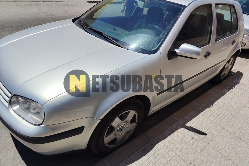 Volkswagen Golf 1.6 1999