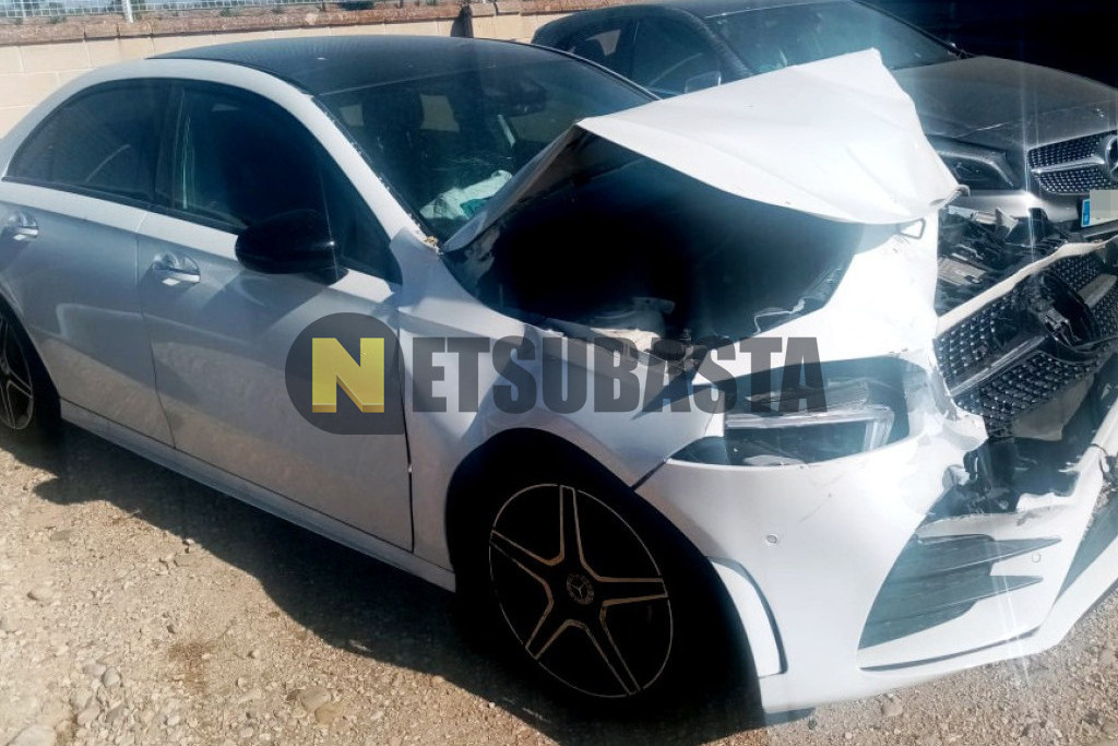 Mercedes-Benz A 200 7G-DCT Sedán 2019
