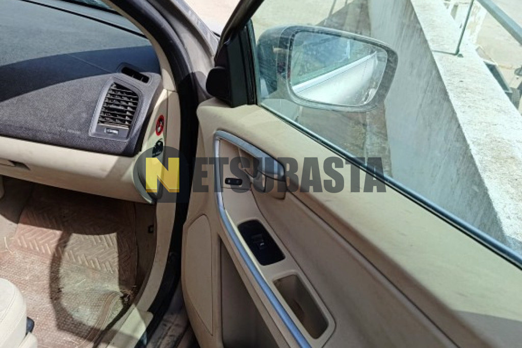 Volvo XC60 D3 AWD 2011