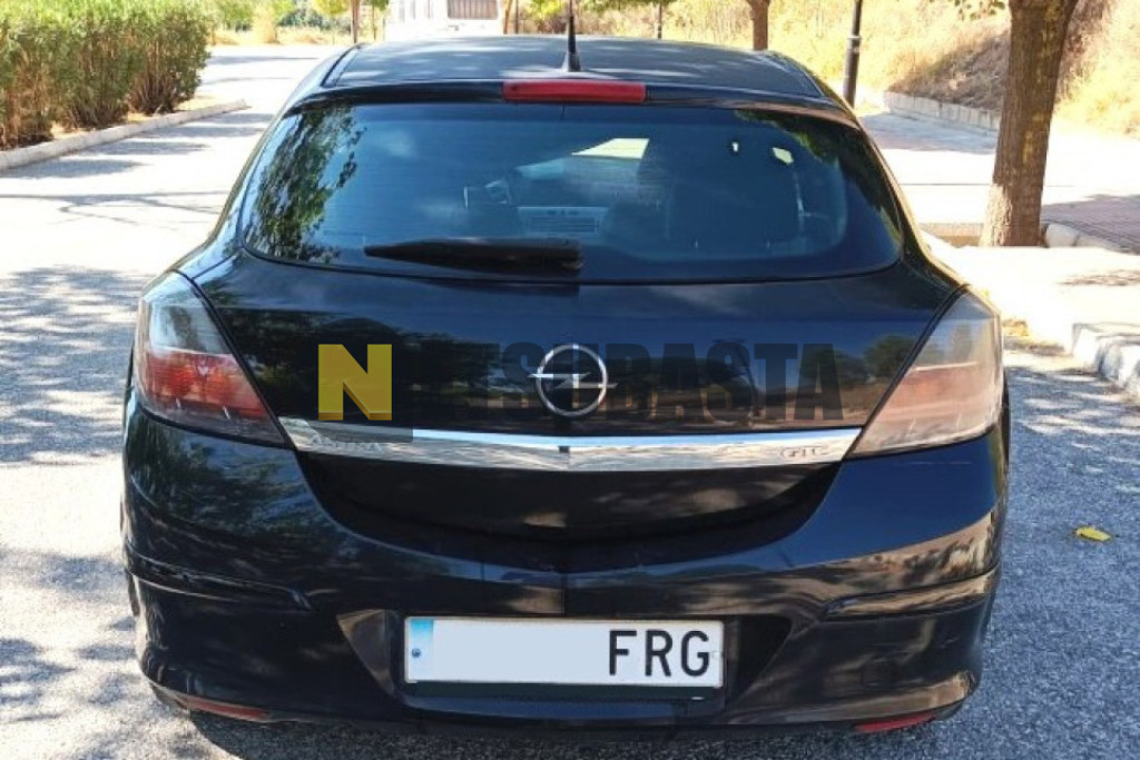 Opel Astra GTC 1.7 CDTi 2007
