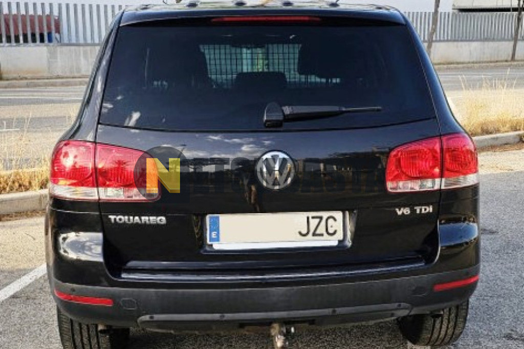 Volkswagen Touareg 3.0 V6 TDI Tiptronic 6 vel. 2006