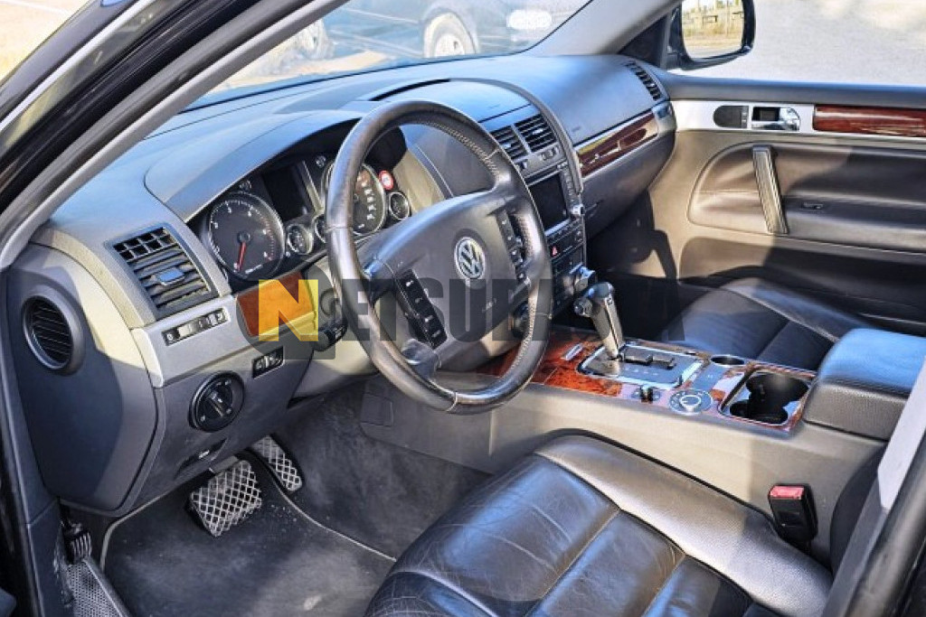 Volkswagen Touareg 3.0 V6 TDI Tiptronic 6 vel. 2006