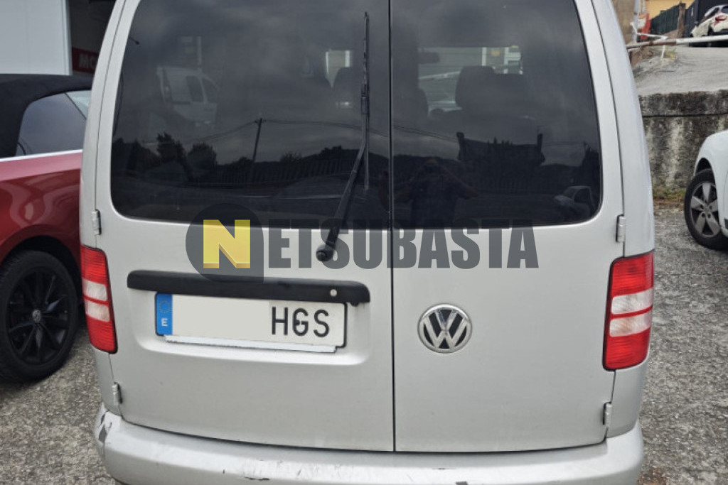 Volkswagen Caddy 1.6 TDI DSG 2011