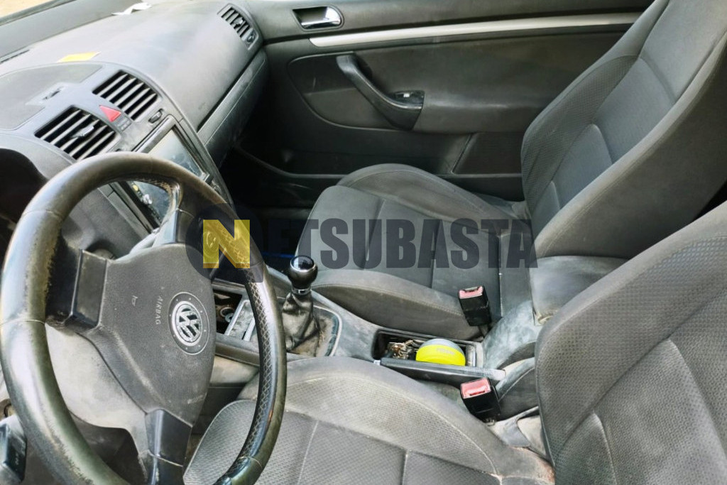 Volkswagen Golf 1.6 FSI 2004
