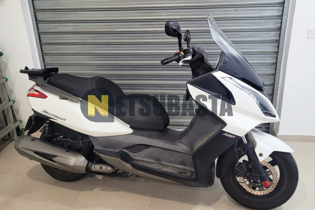 Kymco Super Dink 300i 2013
