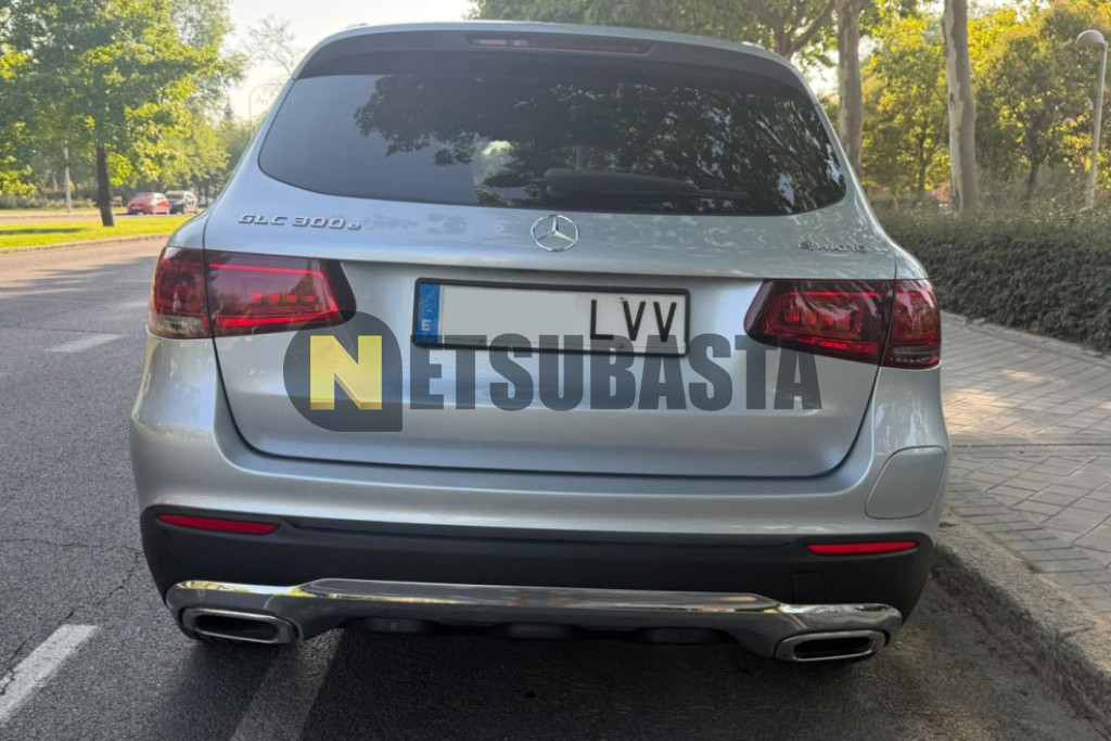 Mercedes-Benz GLC 300 e 4MATIC 2022