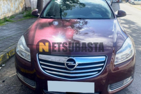 Opel Insignia 2.0 CDTi 2013