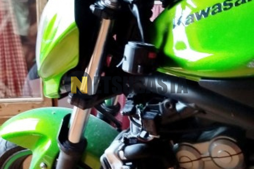 Kawasaki ER 6N 2008