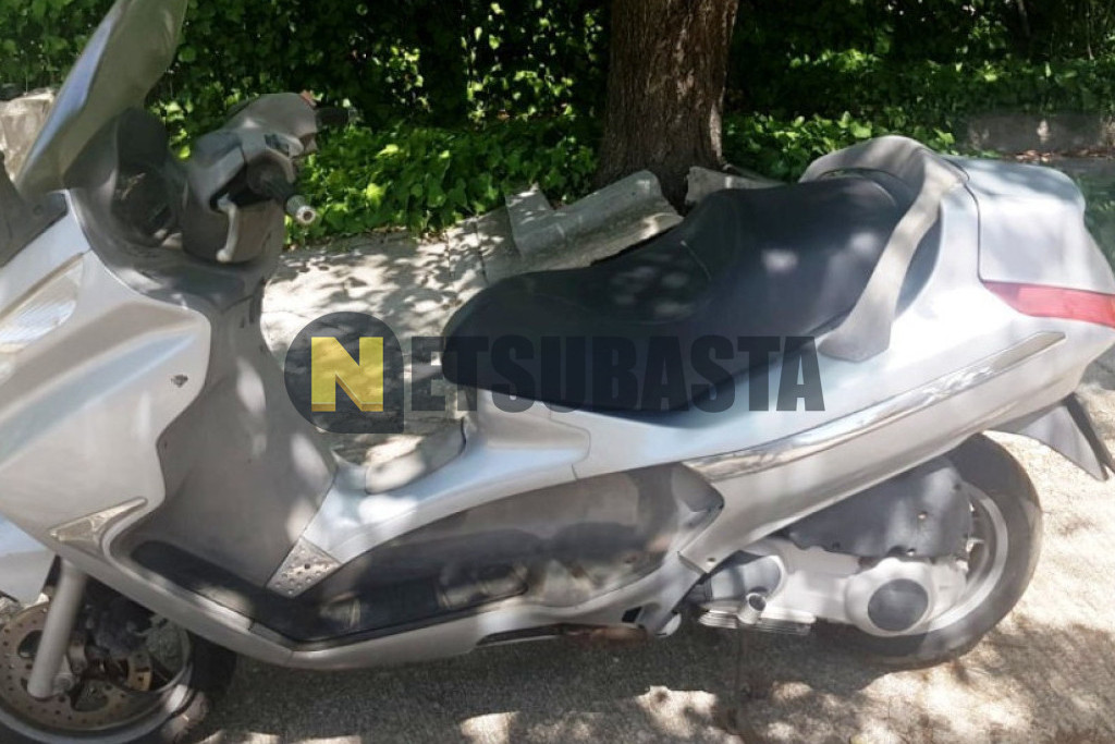 Piaggio X8 250 2006