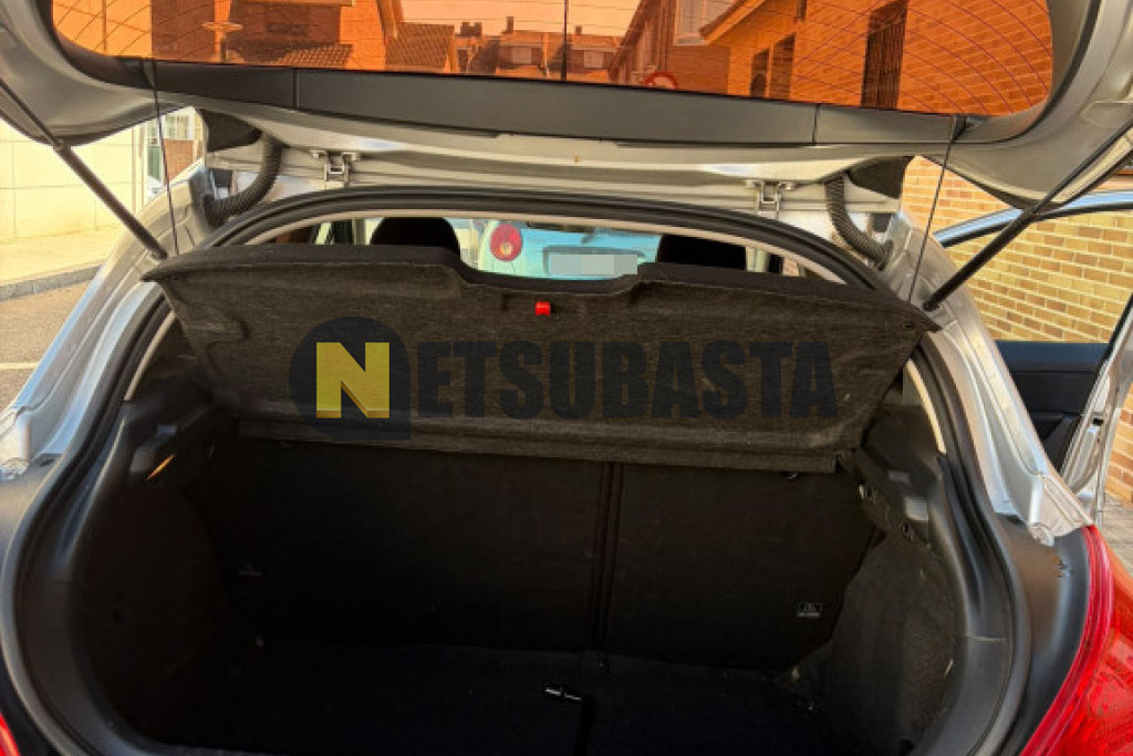 Peugeot 308 1.6 HDi 2009