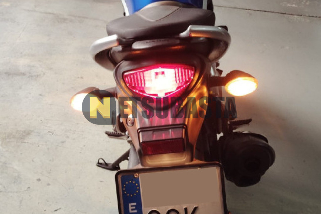 Suzuki Gladius 650 2009
