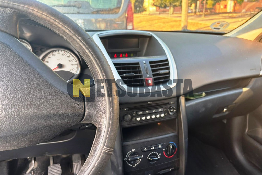 Peugeot 207 1.6 HDi 2008