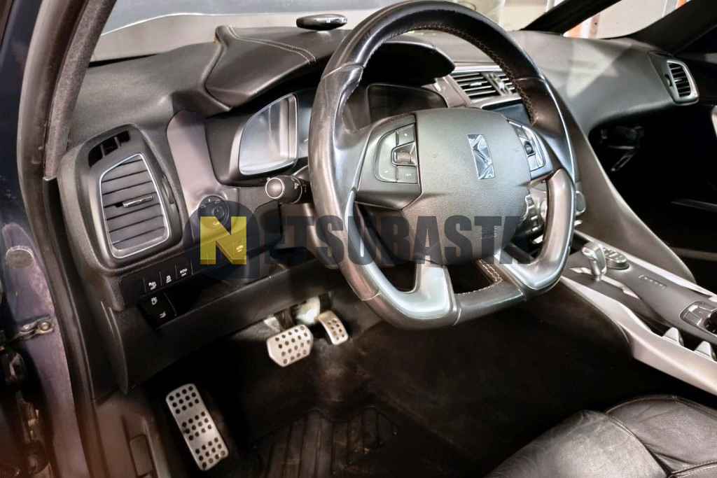 Citroën DS5 Hybrid4 2013