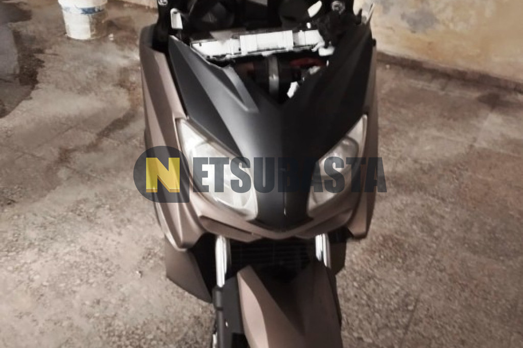 Yamaha XMAX 125 2012