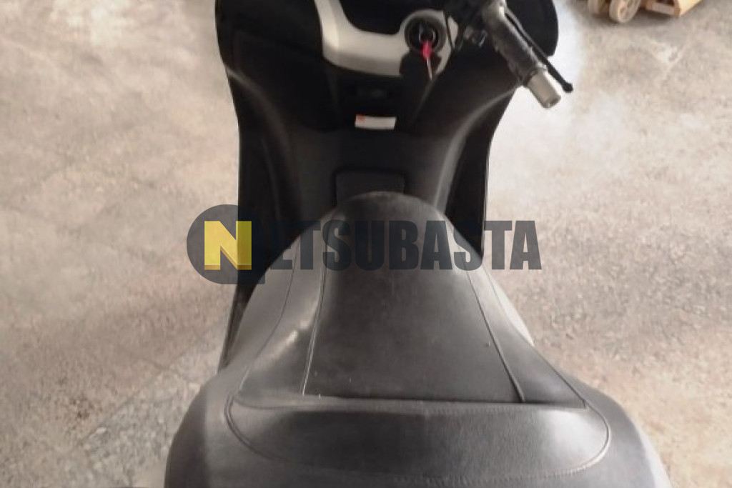 Yamaha XMAX 125 2012