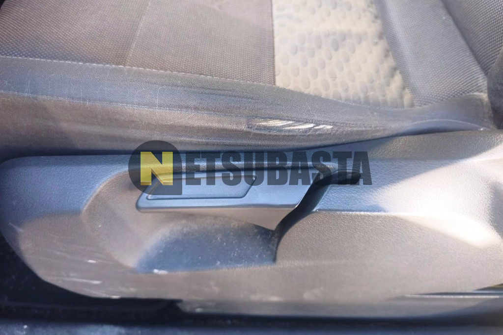 Volkswagen Touran 2.0 TDI 2009