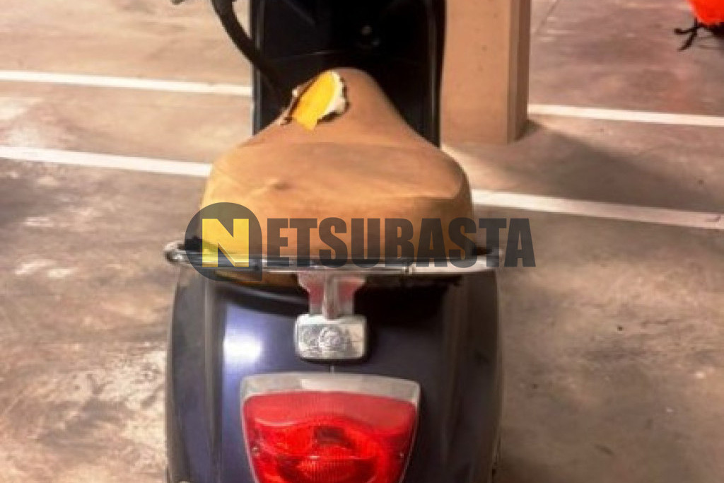 Vespa LX 125 2008