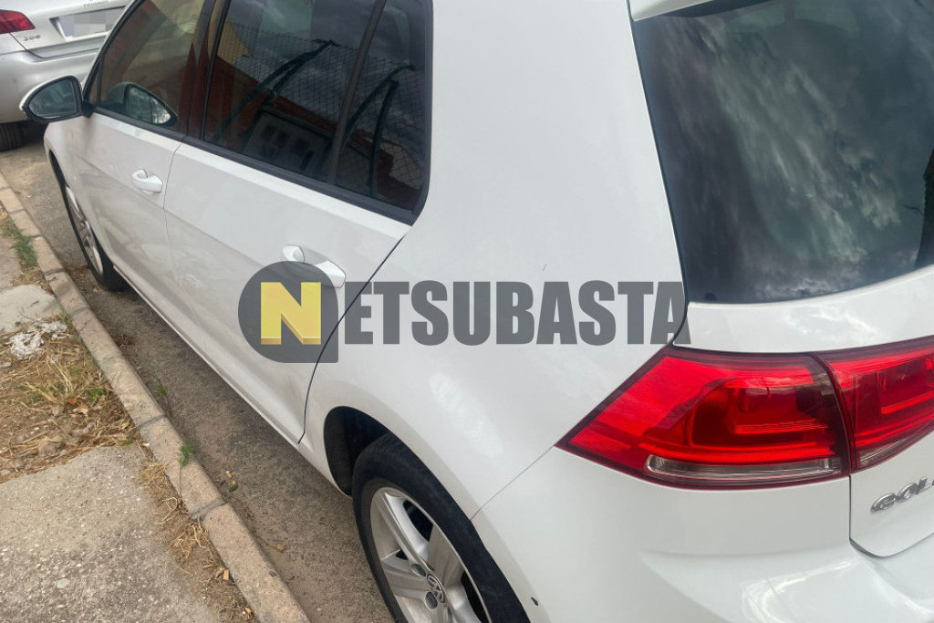 Volkswagen Golf 1.6 TDI CR DSG 7 vel. 2013