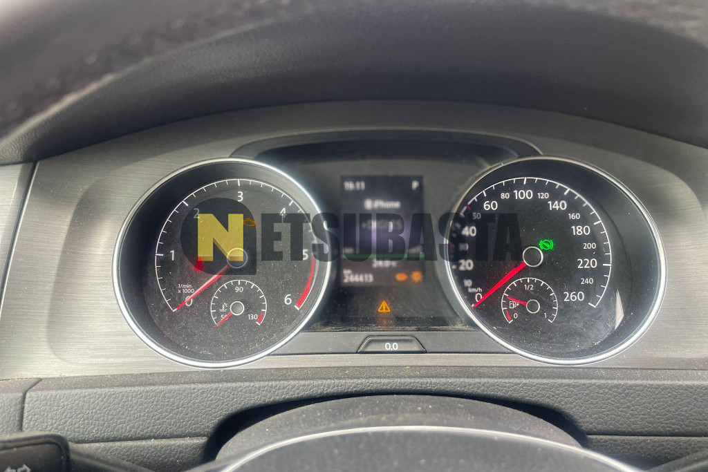 Volkswagen Golf 1.6 TDI CR DSG 7 vel. 2013