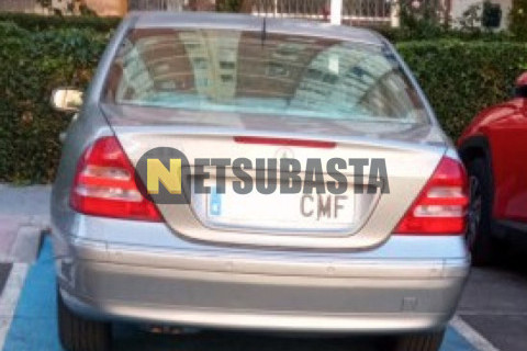 Mercedes-Benz C 320 2003