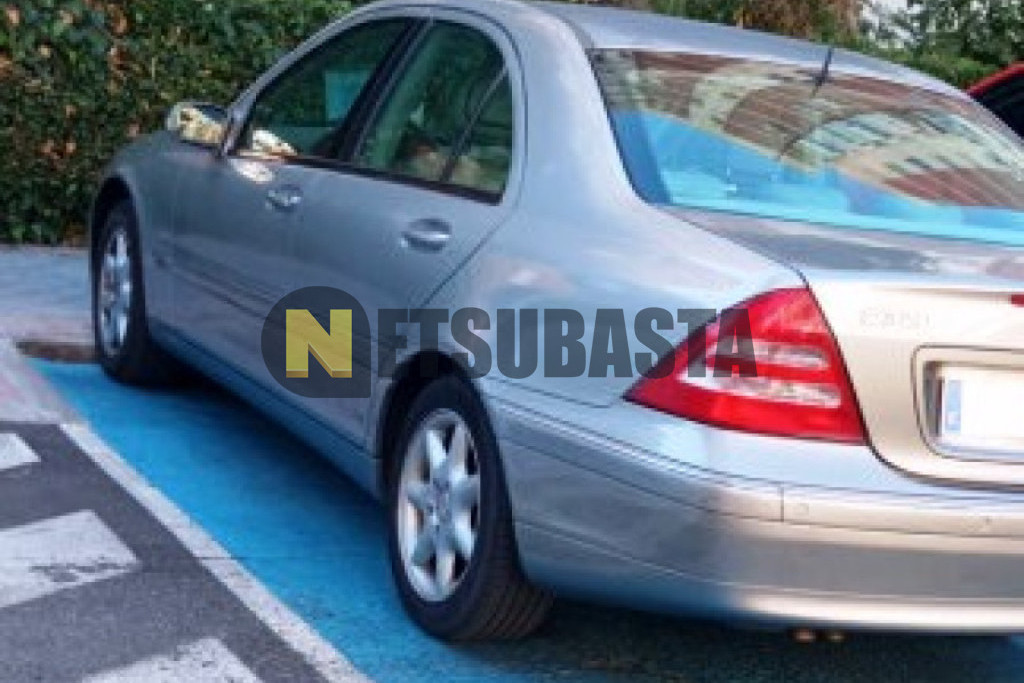 Mercedes-Benz C 320 2003