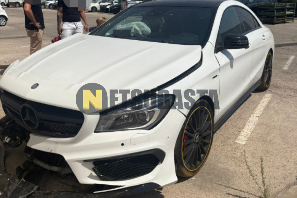 Mercedes-Benz CLA 45 4MATIC Coupé 2016
