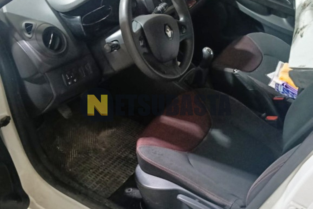 Renault Clio 1.2 16v 2013