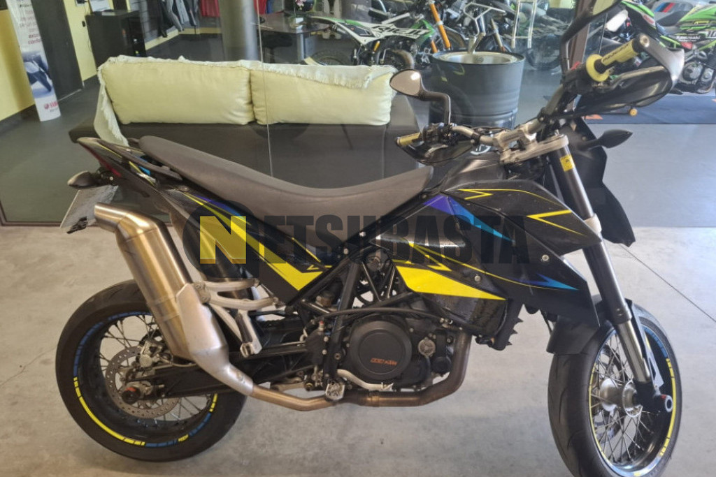 KTM 690 Supermoto 2009