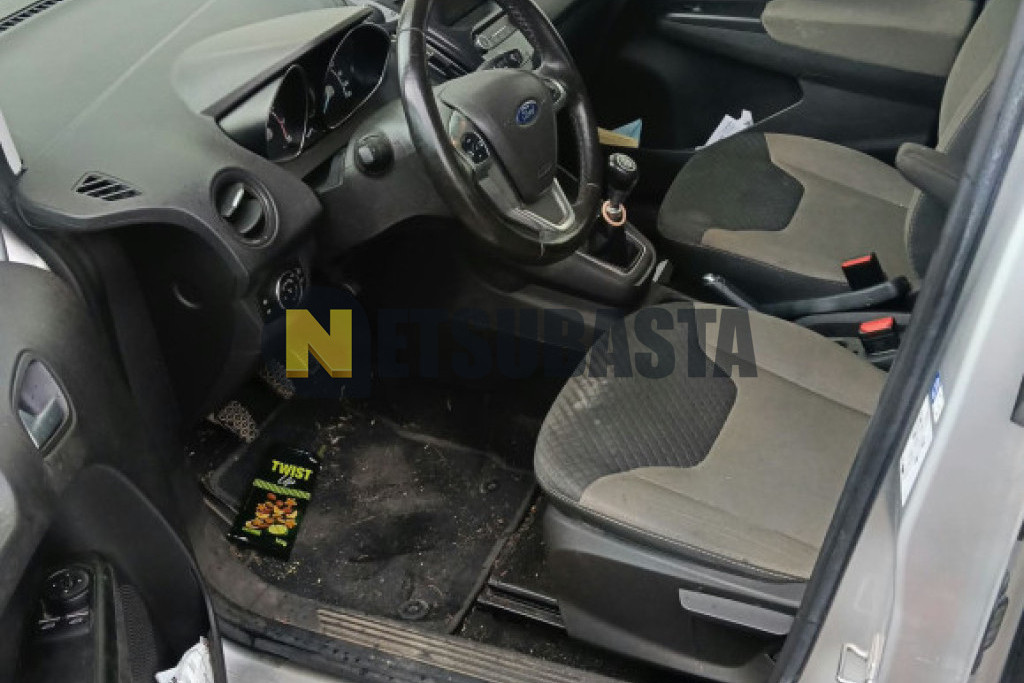 Ford Tourneo Courier 1.0 EcoBoost 2019
